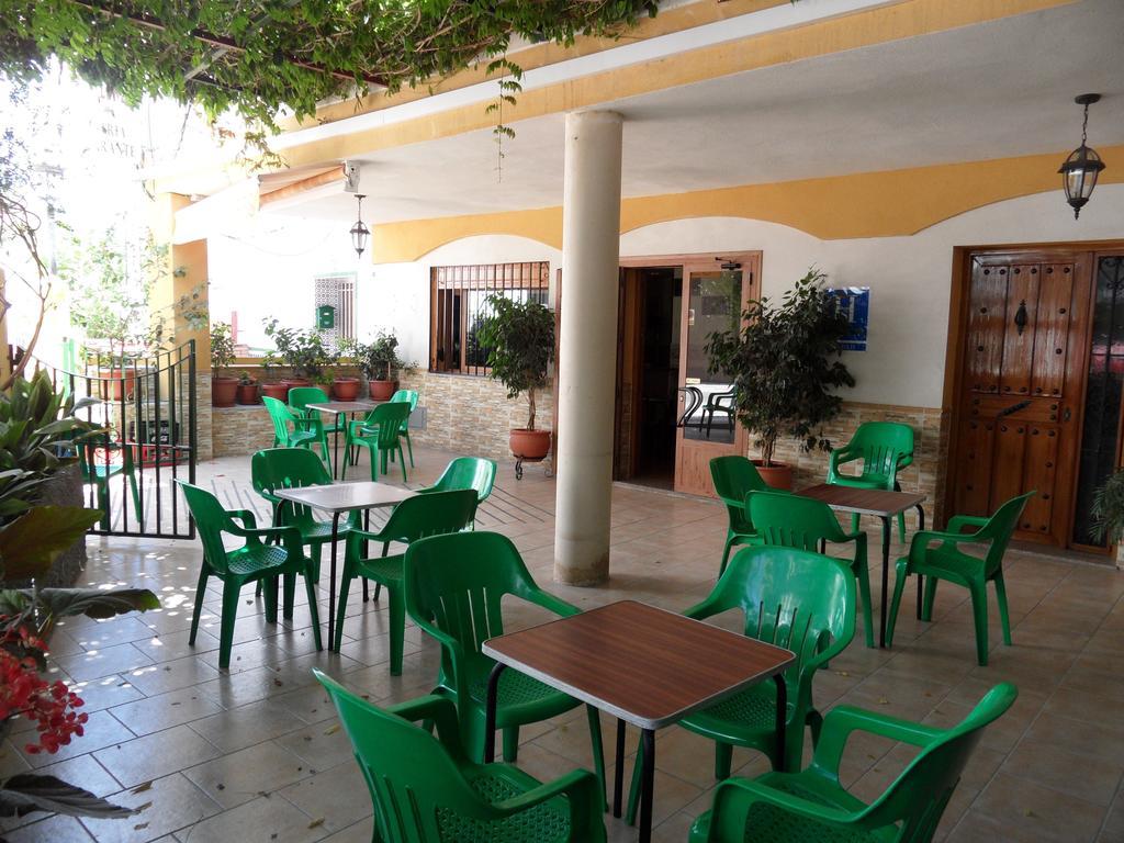 Hotel Las Flores Tolox Buitenkant foto