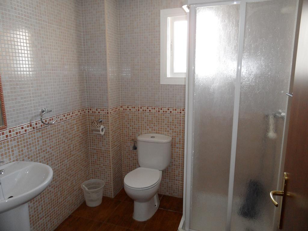 Hotel Las Flores Tolox Kamer foto