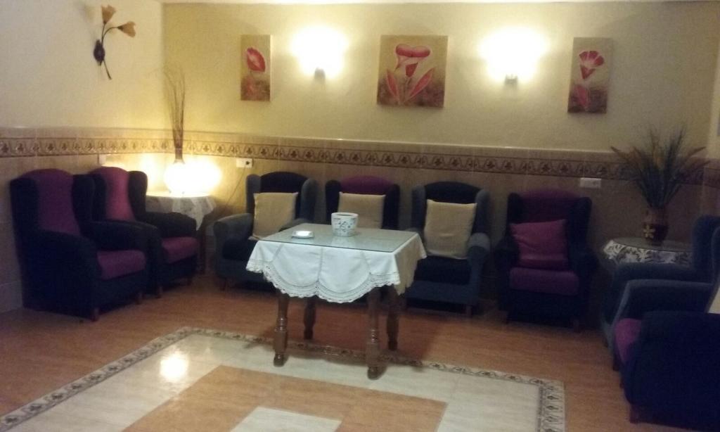 Hotel Las Flores Tolox Buitenkant foto