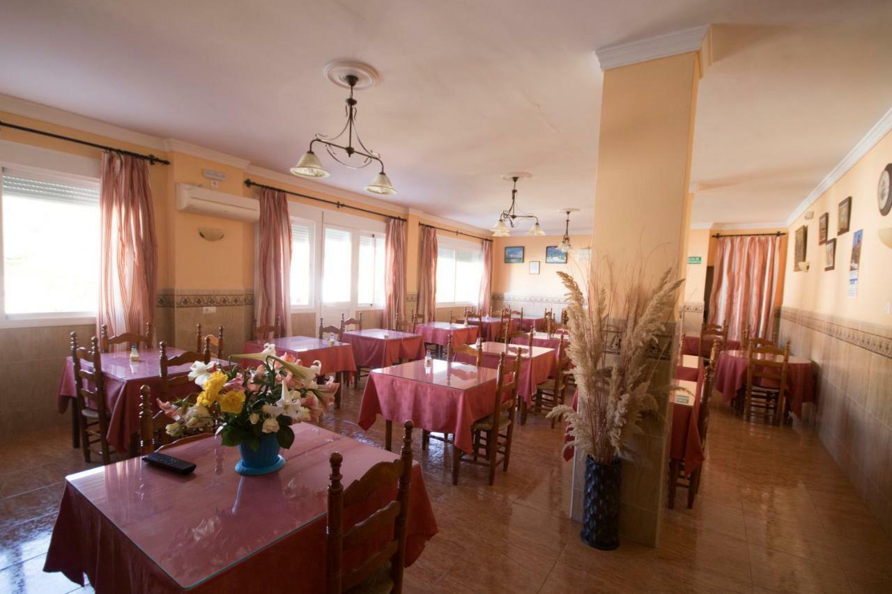 Hotel Las Flores Tolox Buitenkant foto